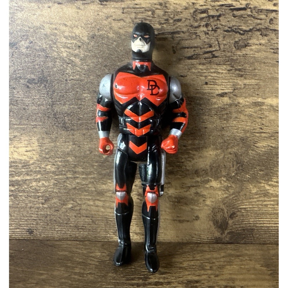 Vintage MARVEL Superheroes DAREDEVIL 1994 Toy Biz Action Figure Fast Shipping